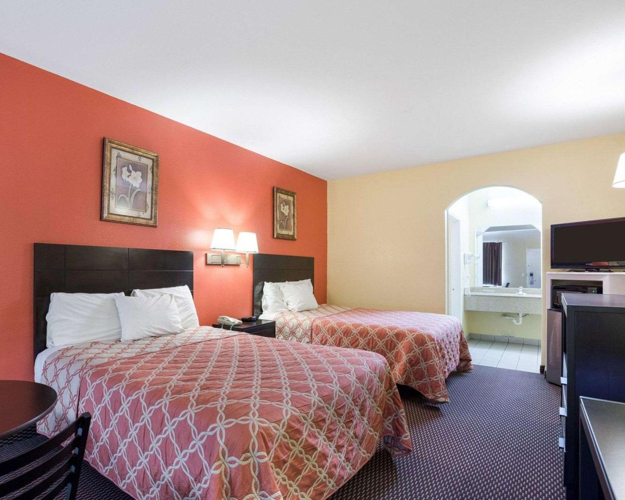 Rodeway Inn & Suites Humble Εξωτερικό φωτογραφία